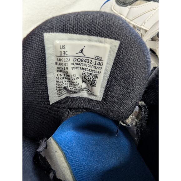 Air Jordan Boys Shoes, Jumpman Two Trey White, Blue & Black Sneakers, Sz 13C - Picture 2 of 9